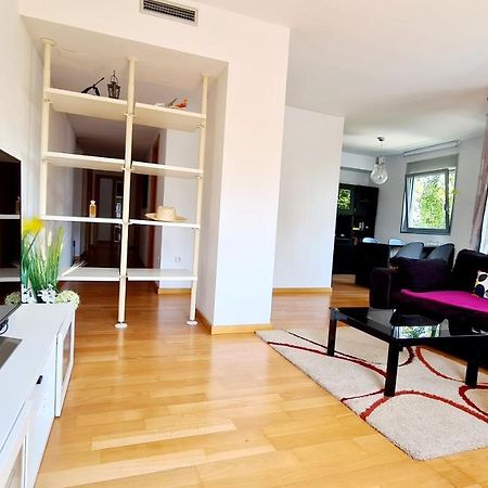 Forum-Ccib-Relax Flats ซานต์อาเตรียเดเบซอซ ภายนอก รูปภาพ