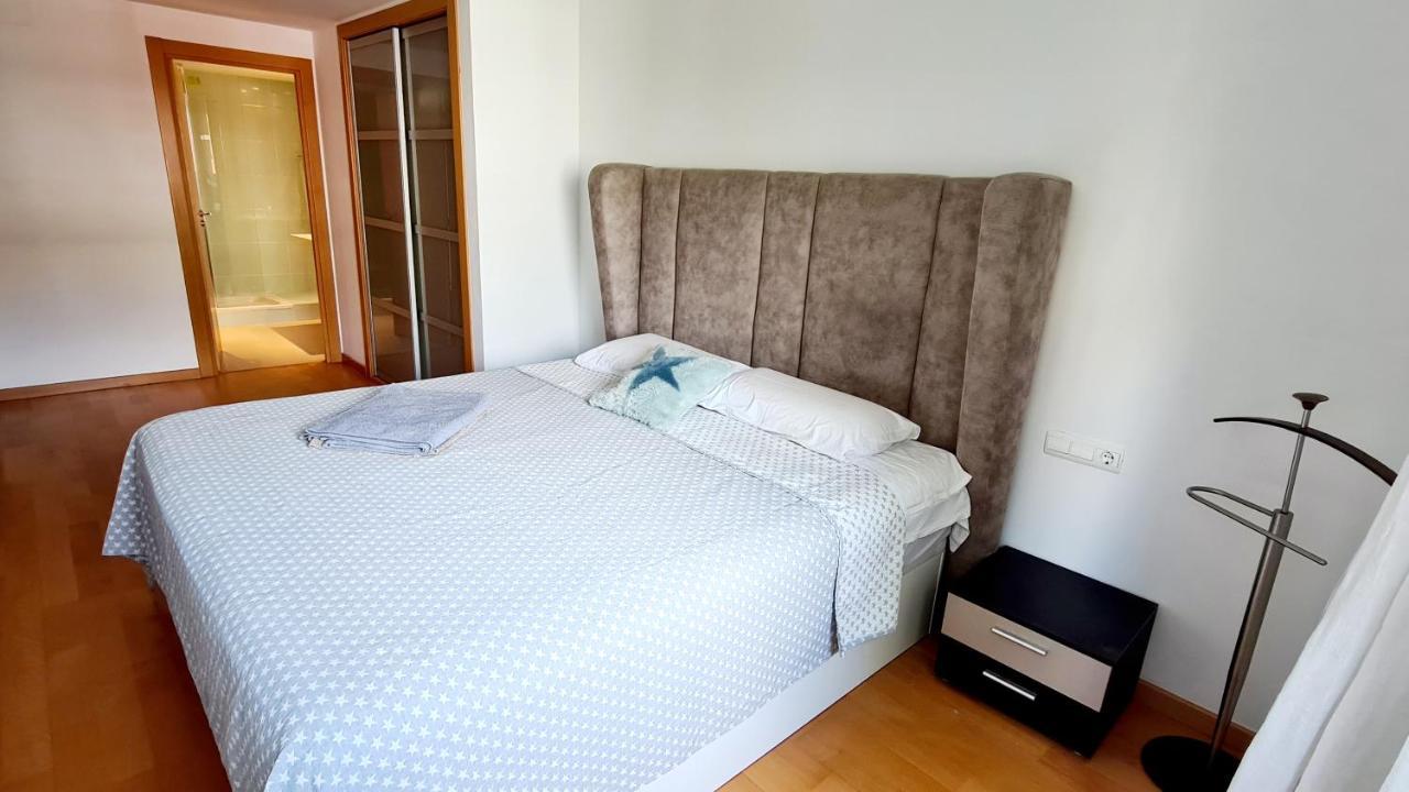 Forum-Ccib-Relax Flats ซานต์อาเตรียเดเบซอซ ภายนอก รูปภาพ